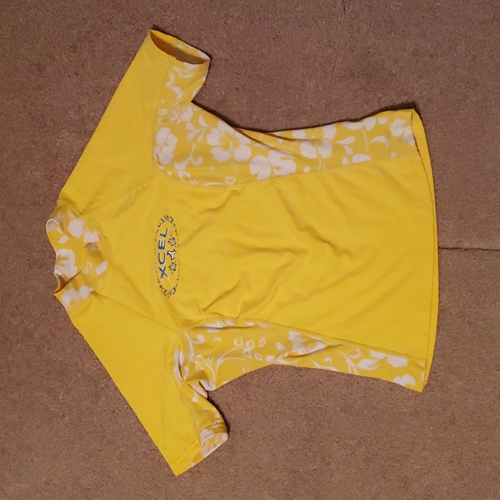 Xcel Girls Yellow Floral Print Swim Shirt